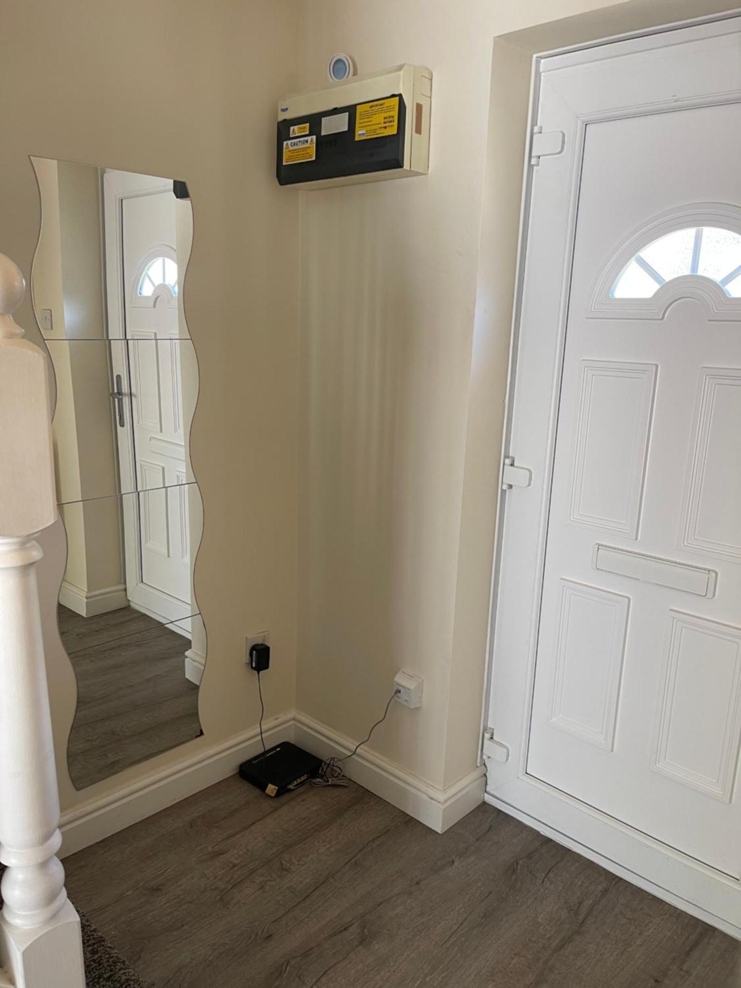 House Number 4 Sleeps Up To 4 With Smart Tvs In Every Room Wellington  Bagian luar foto